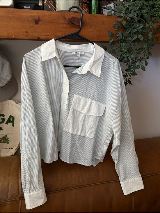 Madewell Tops - Madewell - Women’s Utility Cropped Shirt (Size L)